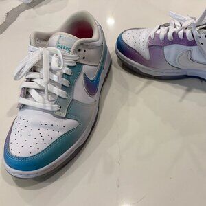 Nike Wmns Dunk Low 'Unlock Your Space' Size 9 Womens